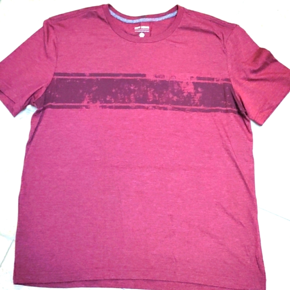 Ruff Hewn men's Tshirt. Good condition. Size Large